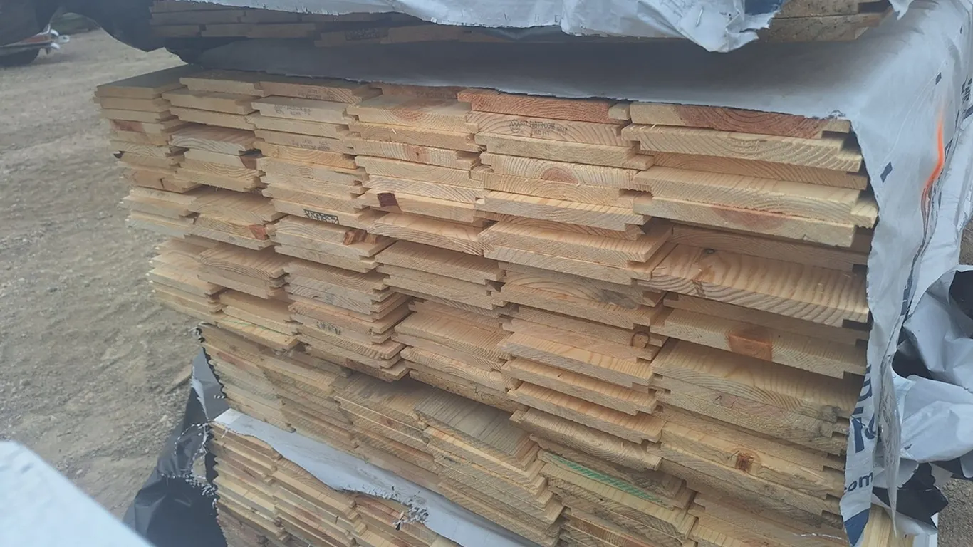 Pine 1"x8" Utility, 1/8" Nickel Gap Resawn, 6' to 10' Lengths, 1044 Linear Feet, 609 Sq. Ft.