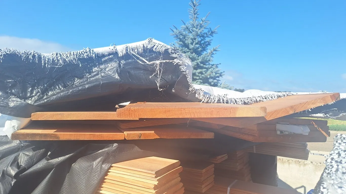 Douglas Fir 1"x12" S4SEE KD, 3' to 5' Lengths, 44 Linear Feet