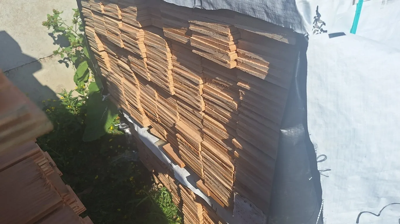 Hemlock 1"x6" C/Btr VG Bevel Siding KD, 3' to 5' Lengths, 2200 Linear Feet, 916 Sq. Ft.