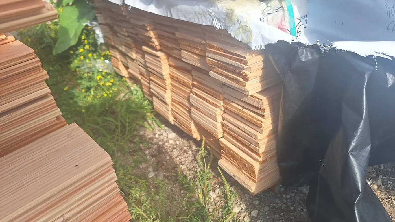 Hemlock 1"x6" C/Btr VG Bevel Siding KD, 3' to 5' Lengths, 1530 Linear Feet, 638 Sq. Ft.