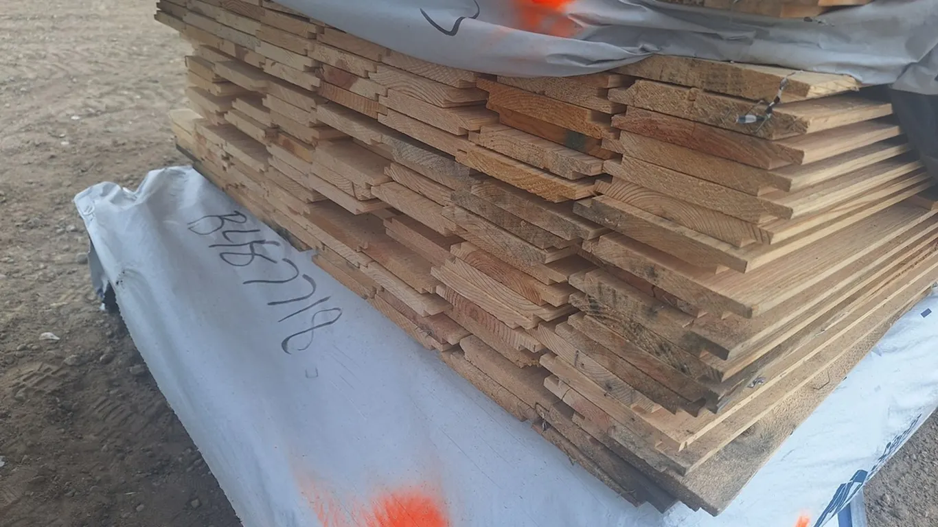 Pine 1"x6" Utility, 1/8" Nickel Gap Resawn, 6' to 10' Lengths, 1412 Linear Feet, 588 Sq. Ft.