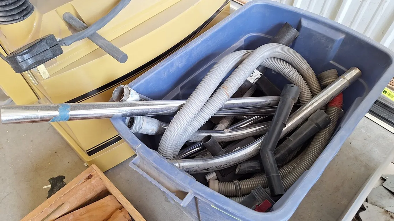 Assorted Vac Hoses