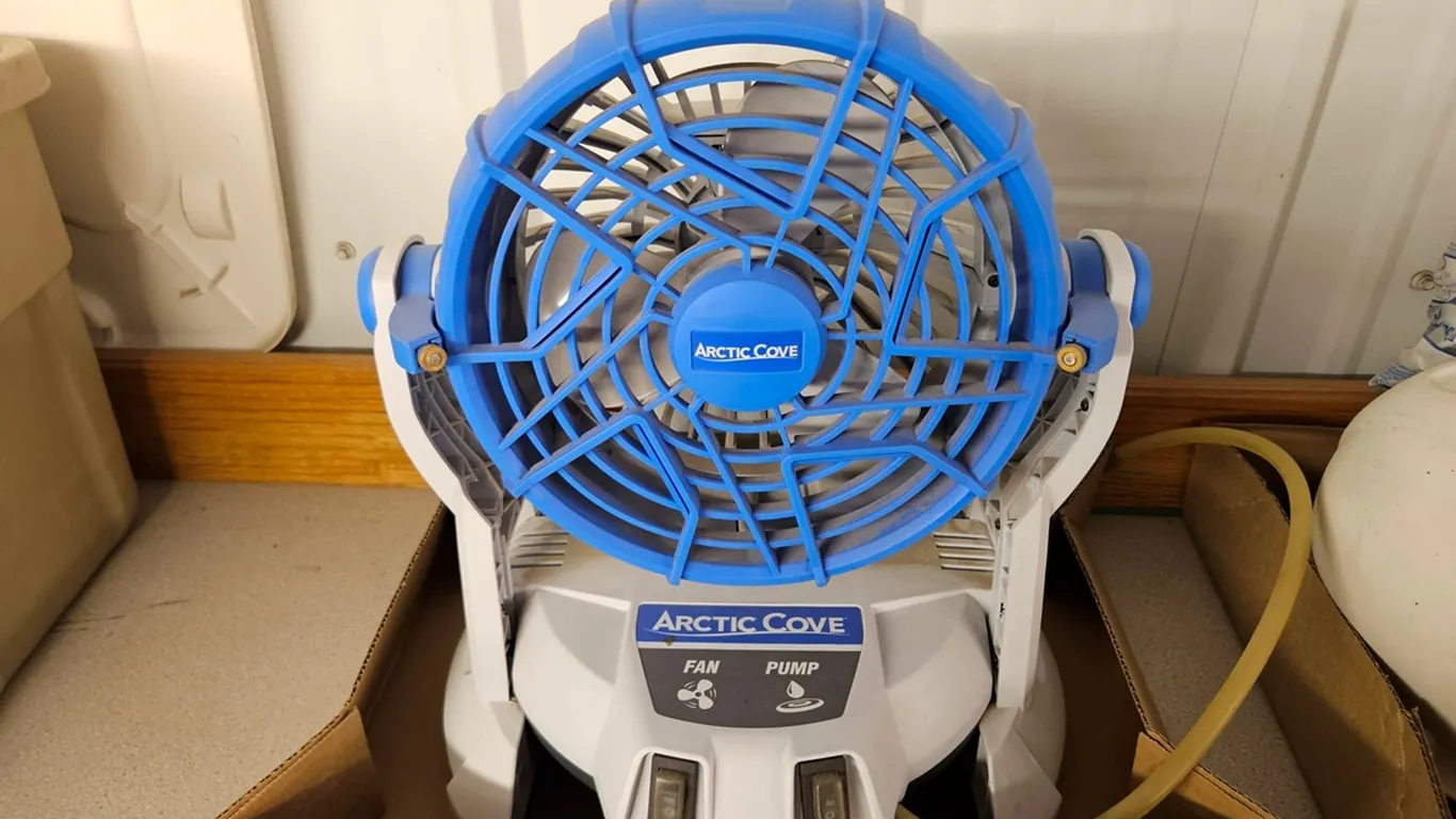 Arctic Cove Cooling Fan