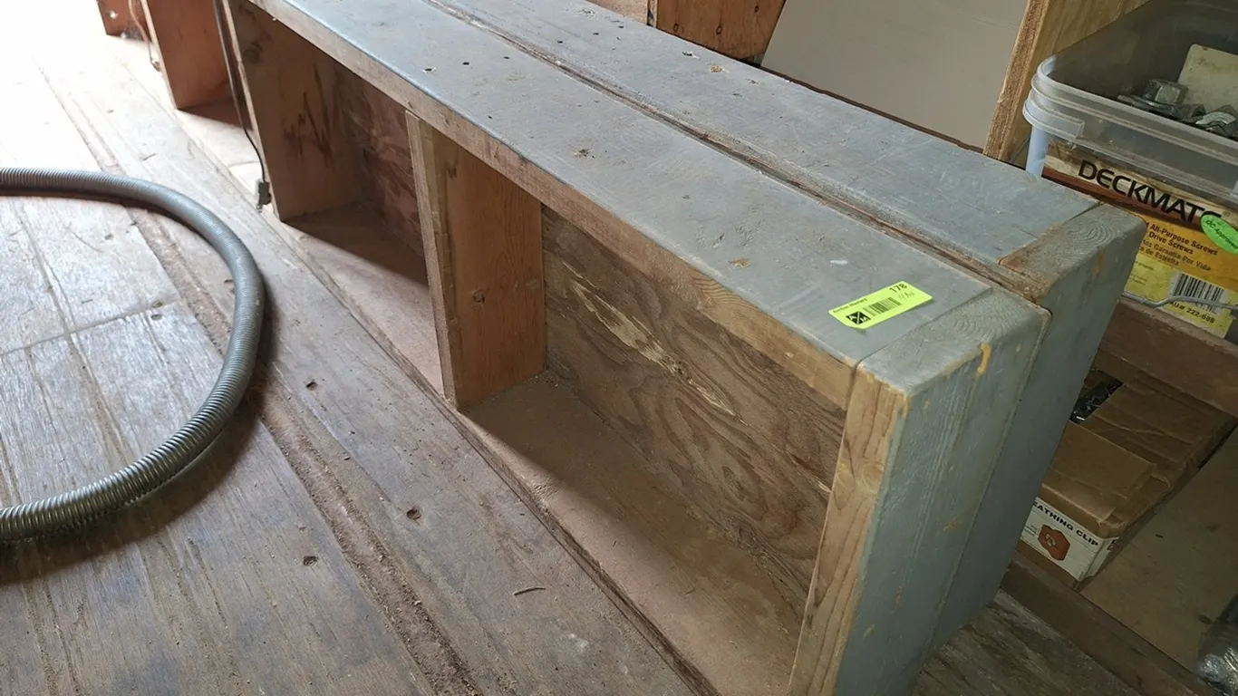 4 Assorted Wood Decking