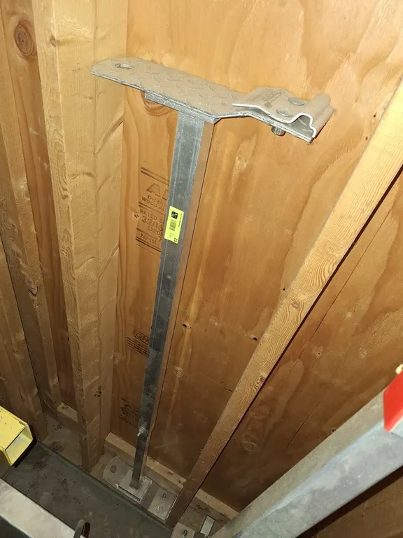 2 Aluminum 62" Clamps