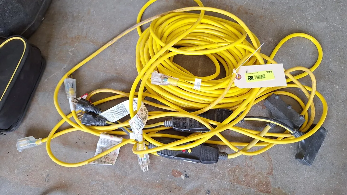 3 Extension Cords