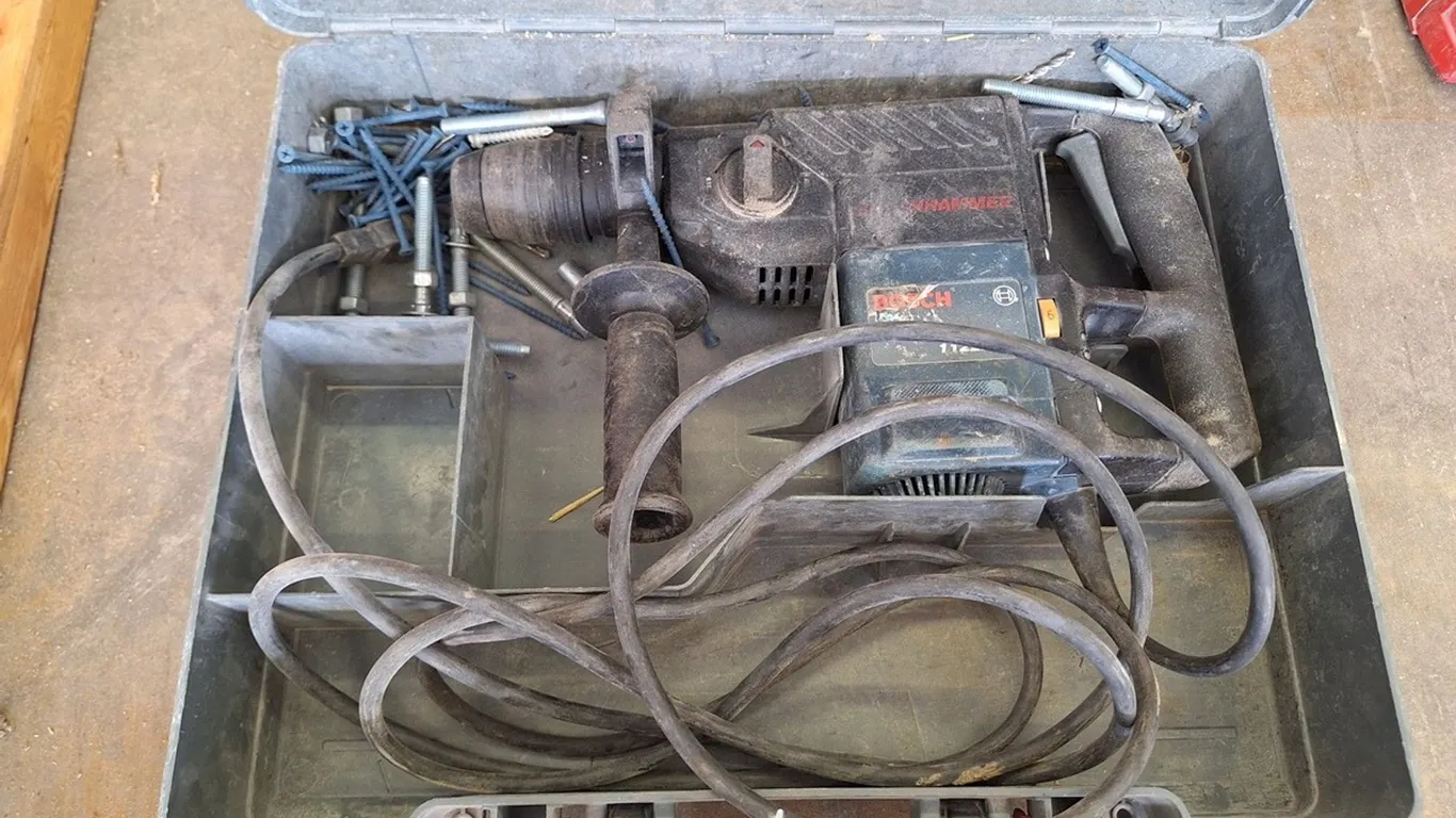 Bosch 1122EVS Hammer Drill