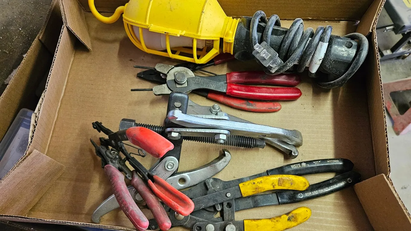 Wheel Puller, Work Light, More