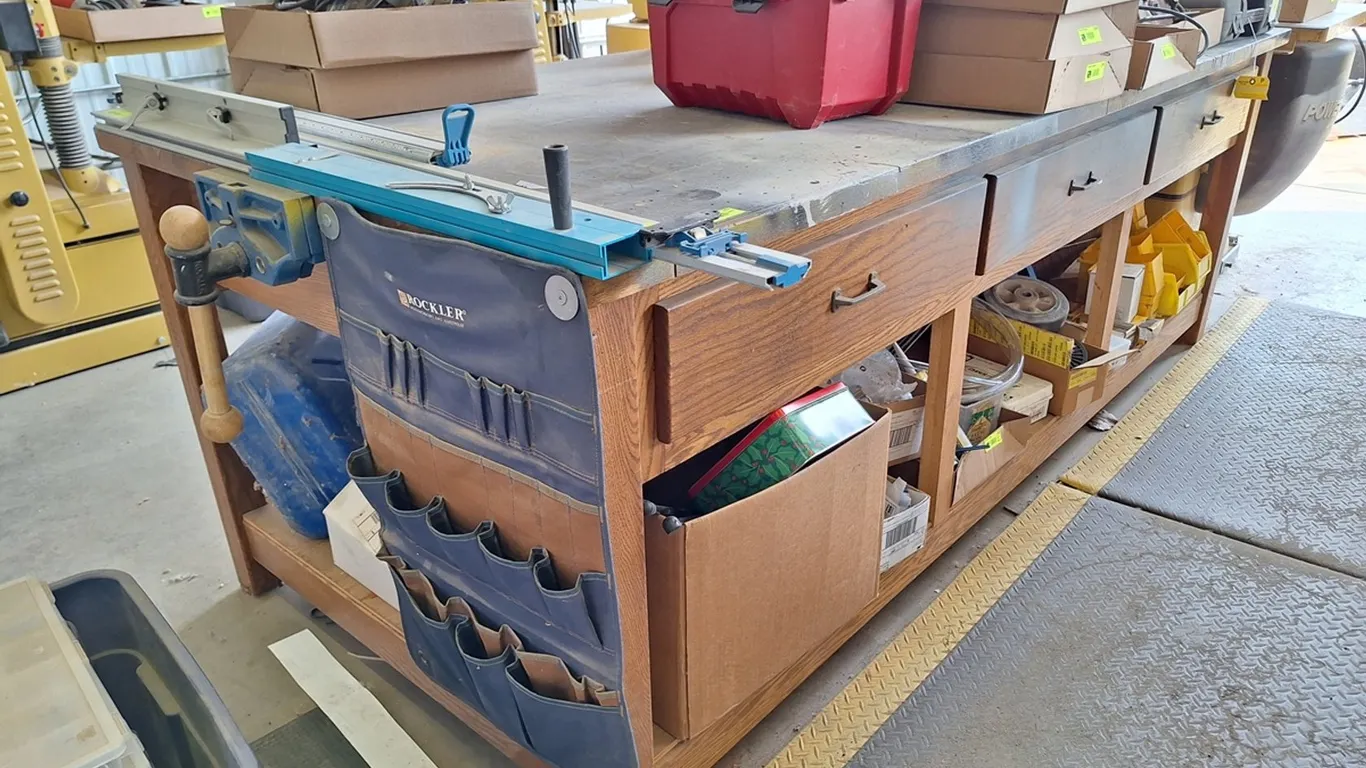 Wood Work Bench with Vise, 96"x44"x35"
