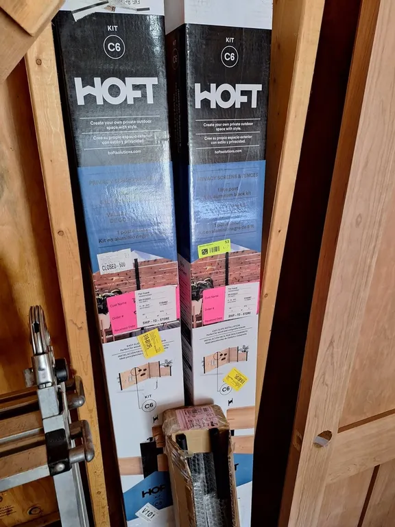 Assorted Hoft Privacy Screens and Fences, 2 Kit C6, More