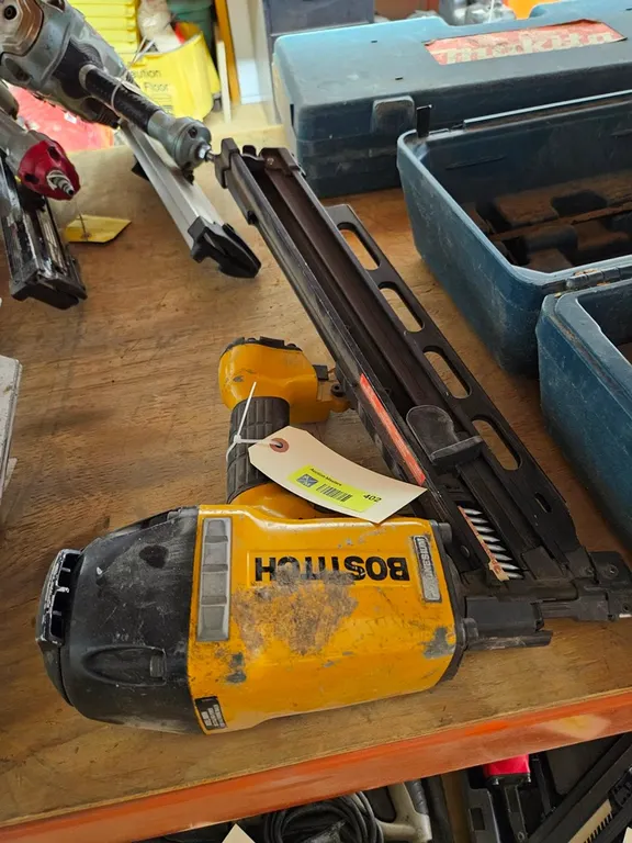 Bostitch Pneumatic Framing Nailer