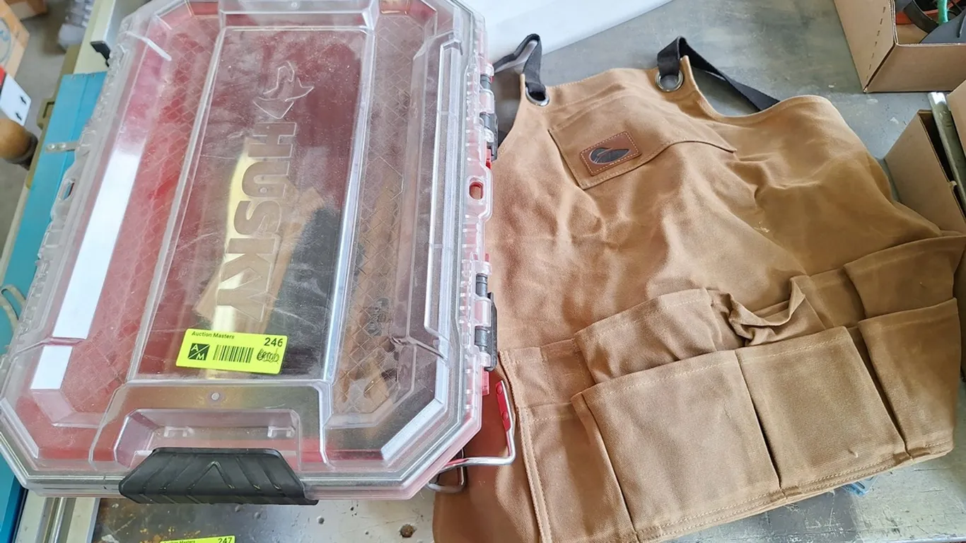 Poly Tool Box, 2 Tool Belts