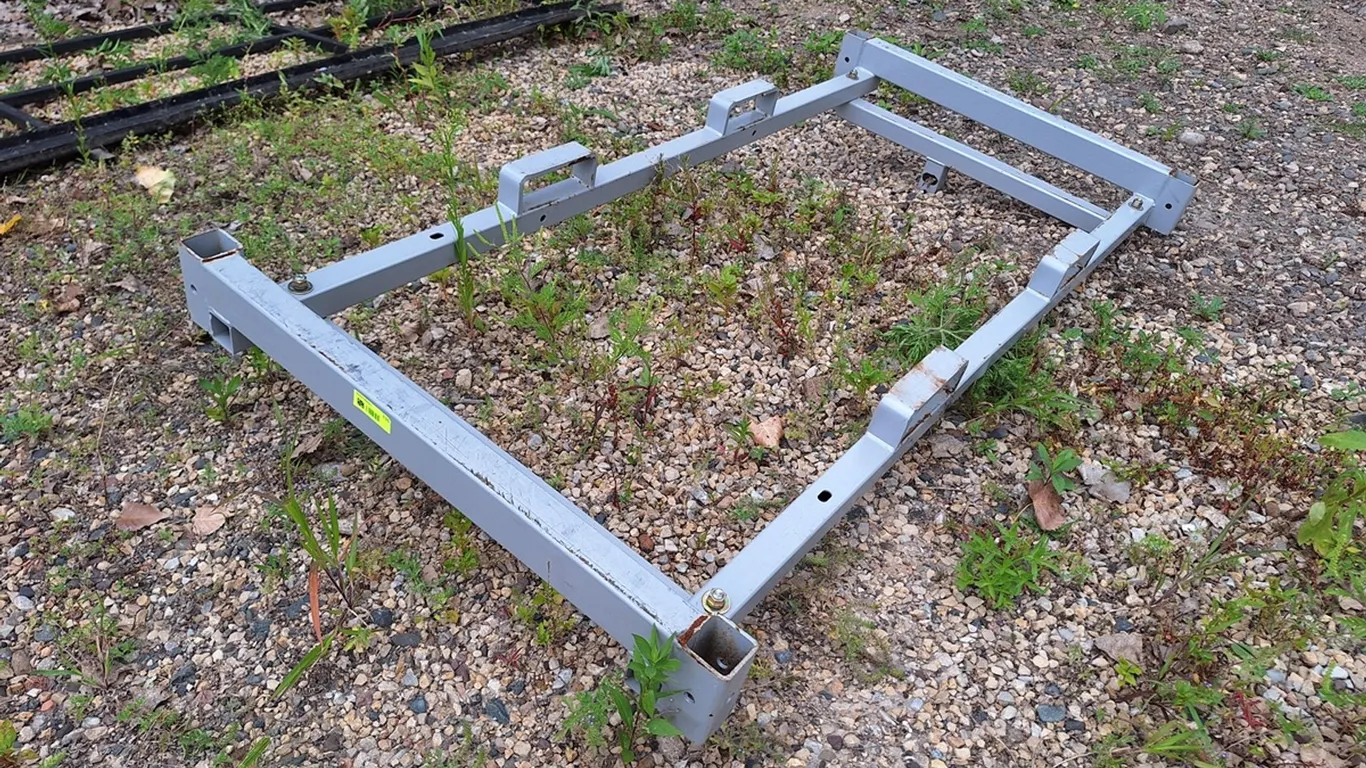 Metal Rack with Fork Slots, 72"x36"