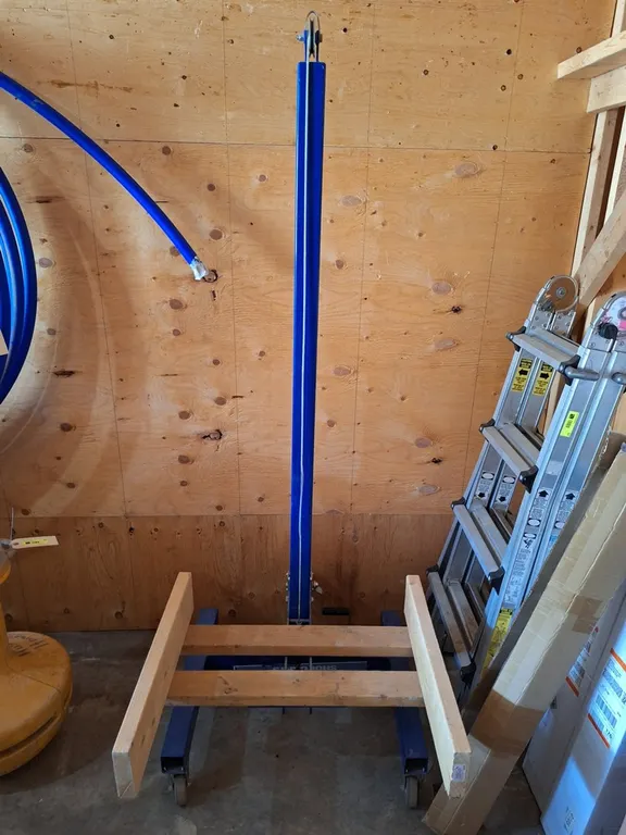 Panel/Material Lift on Wheels