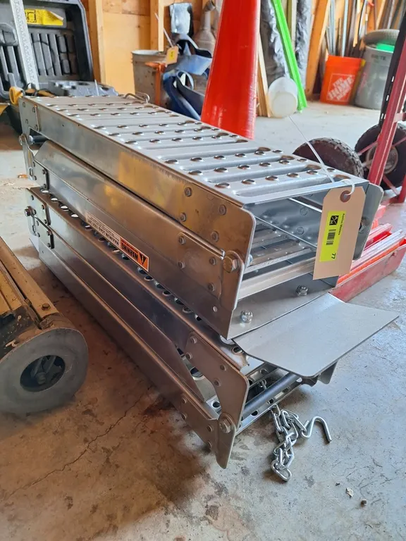2 Folding Aluminum Equipment Ramps