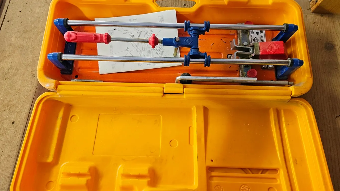 Felker TS-40 Tile Cutter
