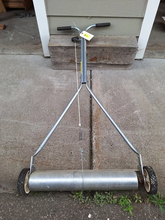 Magnetic Roller, 24" Wide