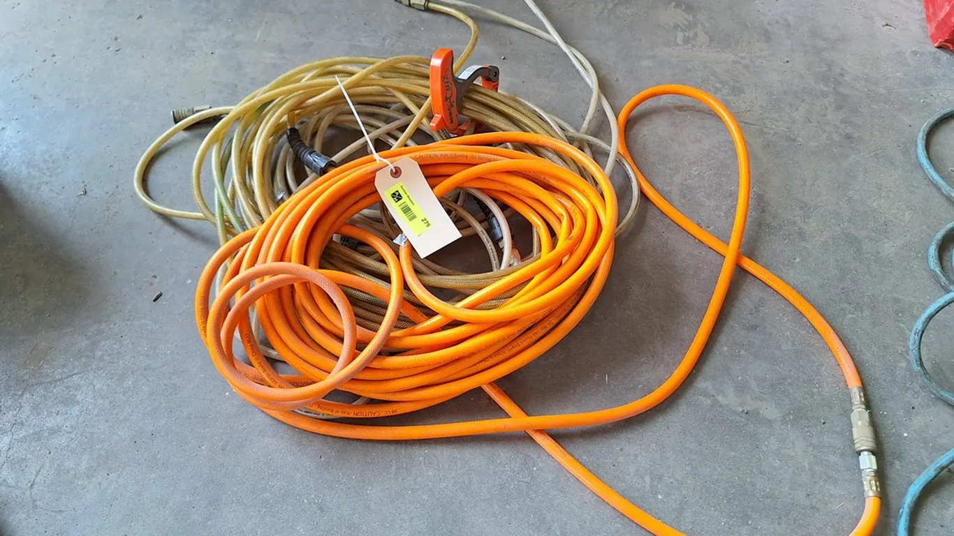 3 Air Hoses