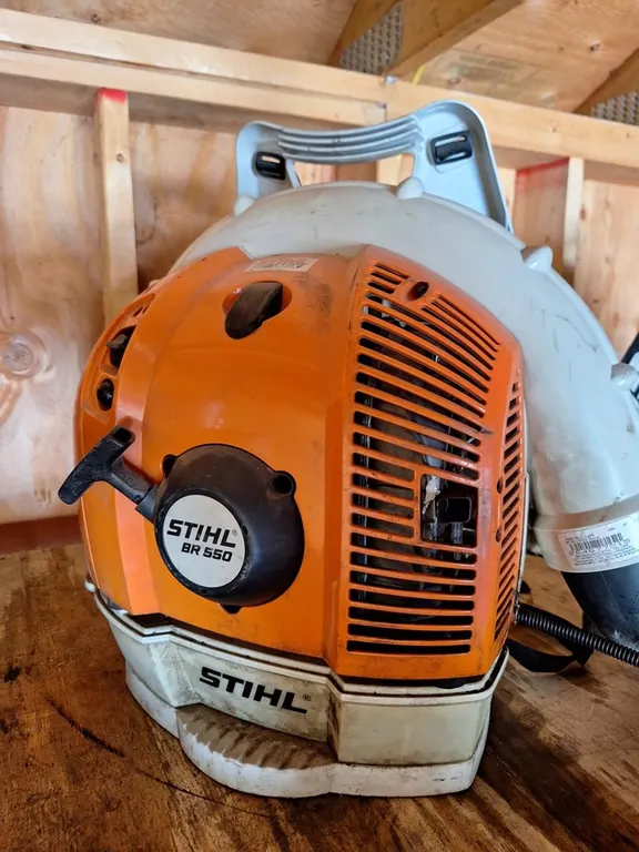 Stihl BR 550 Gas Backpack Blower