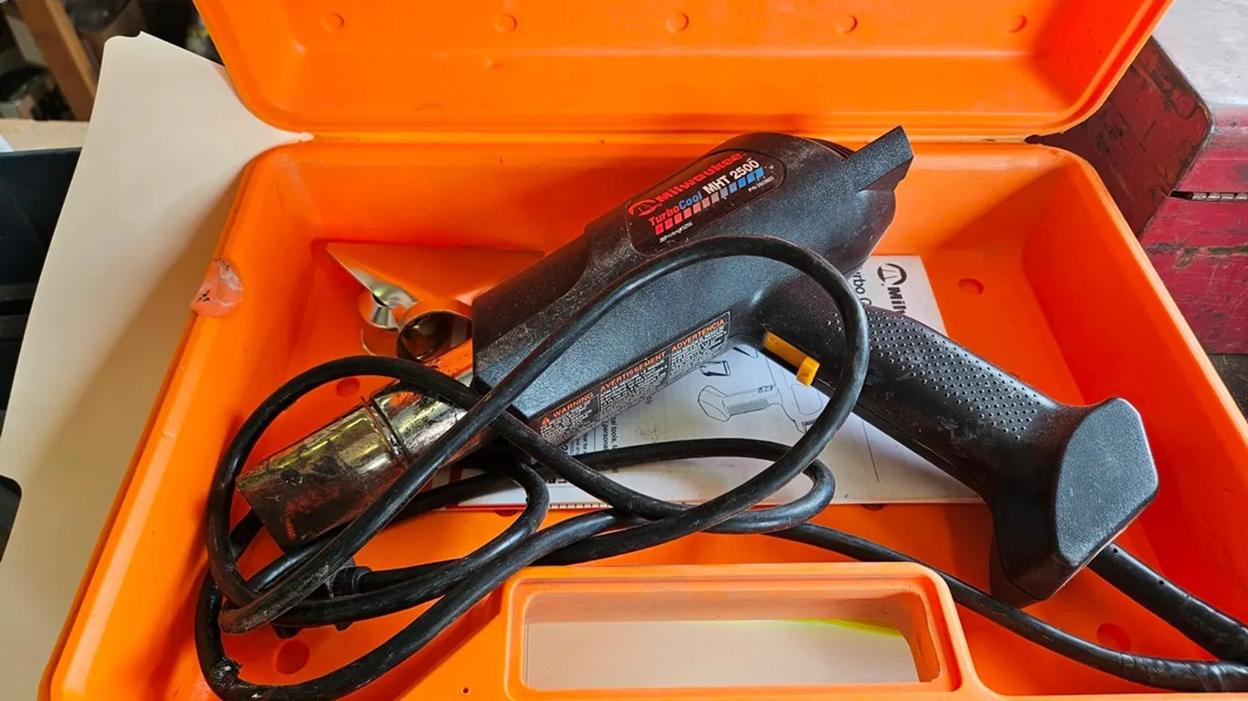 Milwaukee Turbo Cool MHT 2500 Heat Gun