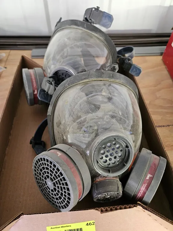 2 Respirator Masks