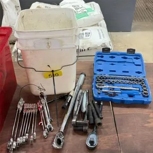 Wrenches, ratchets, socket set