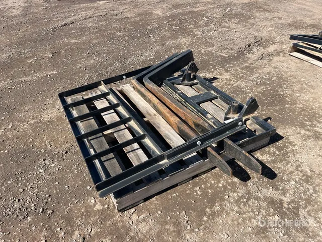 1200 mm Tractor Pallet Forks (Unused)