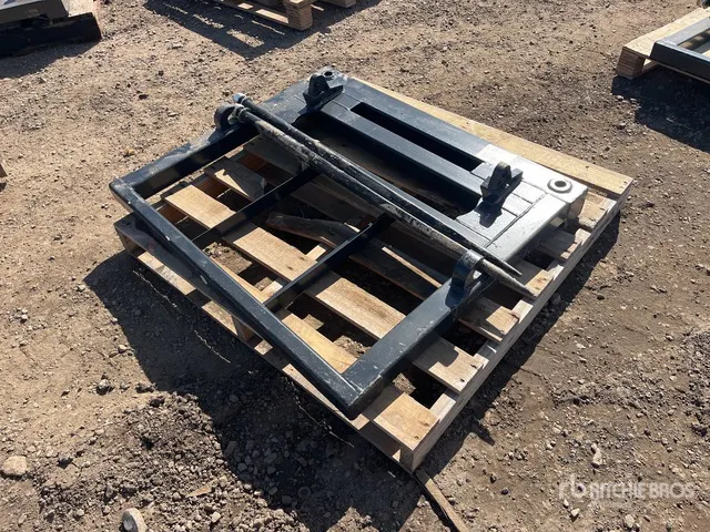 1000 mm Bale Forks (Unused)