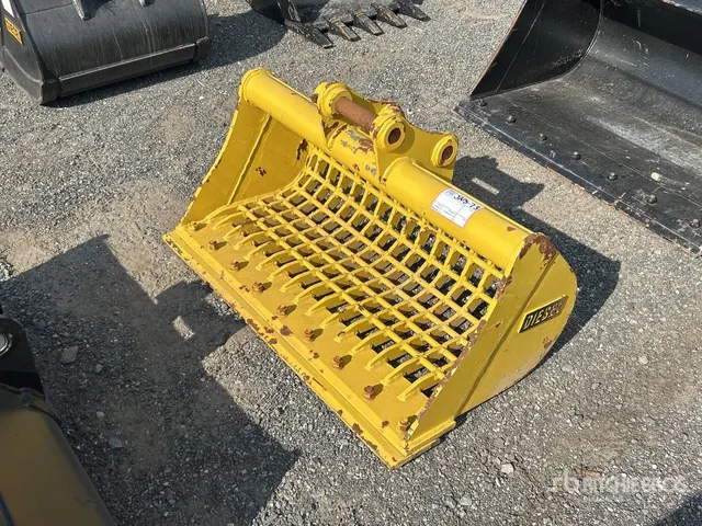 Diesel Equipment VIO35 42 in Screening BOCE Excavator Bucket - Fits 38 mm