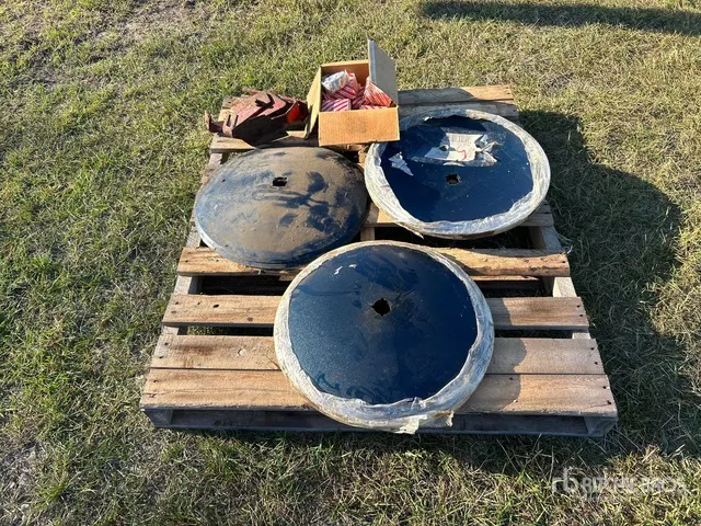 Quantity of (9) Unused Disc and Bearings - Fits Massey 820