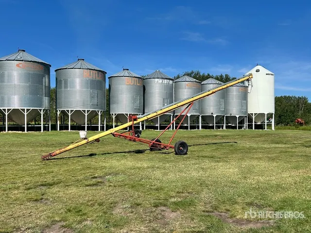 Westfield W70-41 41 ft Seed Treating Auger