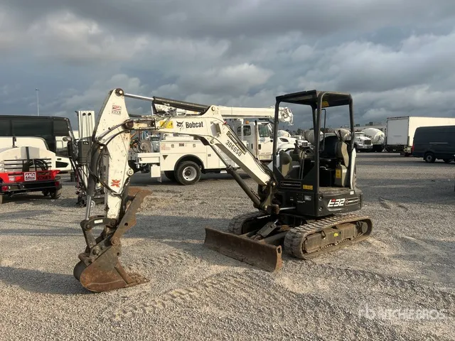 2019 Bobcat E32i Mini Excavator