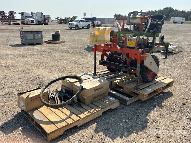 PIONEER 3-Point Hitch Seeder