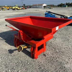 Kuhn MDS701 Fertilizer Spreader
