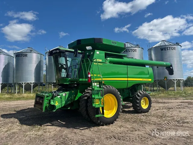2009 John Deere 9770 STS Combine Harvester