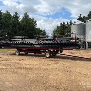 2008 MacDon D50 35 ft Draper Combine Header