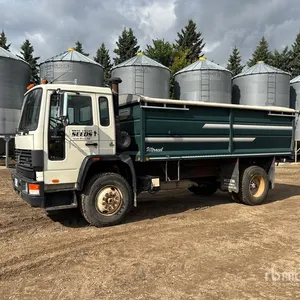 1994 Volvo 4x2 Grain Truck