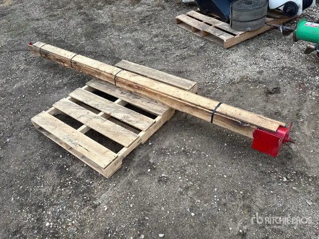 Buhler Farm King 5 in x 11 ft Pencil Grain Auger (Unused)