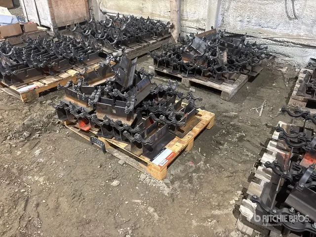 Quantity of Pipe Brackets