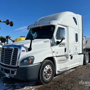 2017 Freightliner Cascadia 125 6x4 T/A Sleeper Truck Tractor (Inoperable)