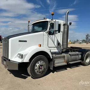2007 Kenworth T800 T/A Sleeper Truck Tractor
