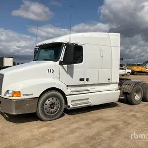 2001 Volvo 6x4 T/A Sleeper Truck Tractor