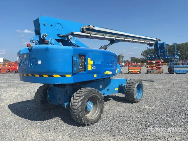 2014 Genie S85 4WD Diesel Telescopic Boom Lift