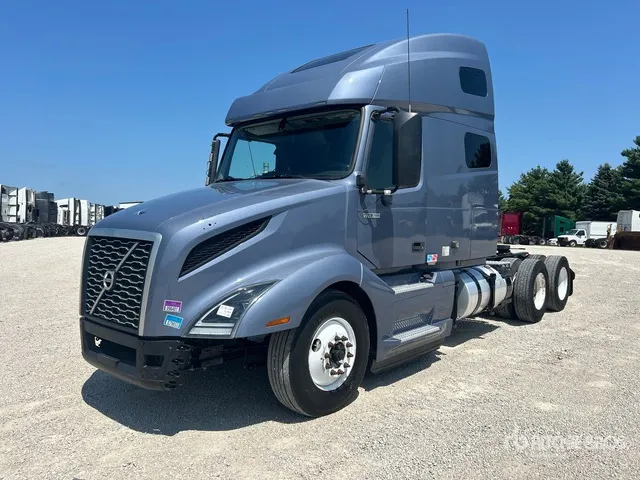 2024 Volvo VNL760 6x4 T/A Sleeper Truck Tractor