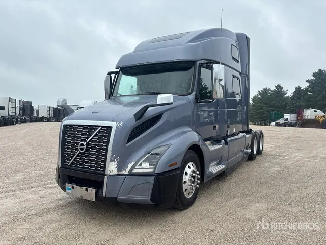 2019 Volvo VNL860 6x4 T/A Sleeper Truck Tractor (Inoperable)