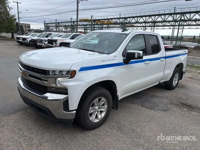 2021 Chevrolet Silverado 1500 LT 4x4 Extended Cab Pickup