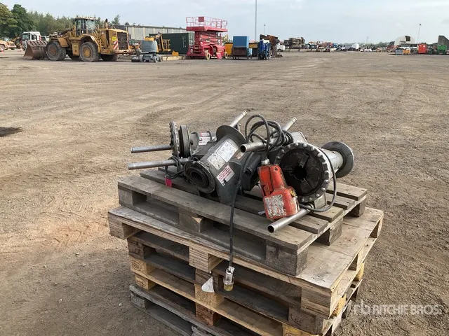 Quantity of (3) Ridgid 300 Pipe Threader
