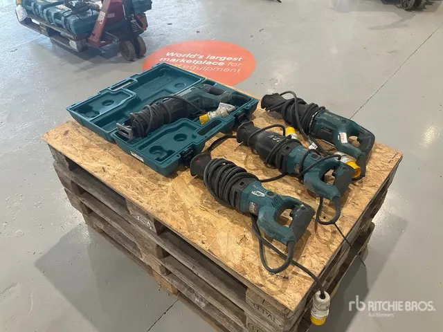 Quantity of (4) Makita Reciprocating Saw