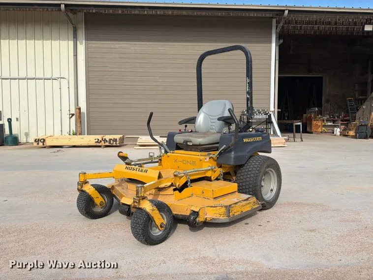 2015 Hustler X-One ZTR lawn mower