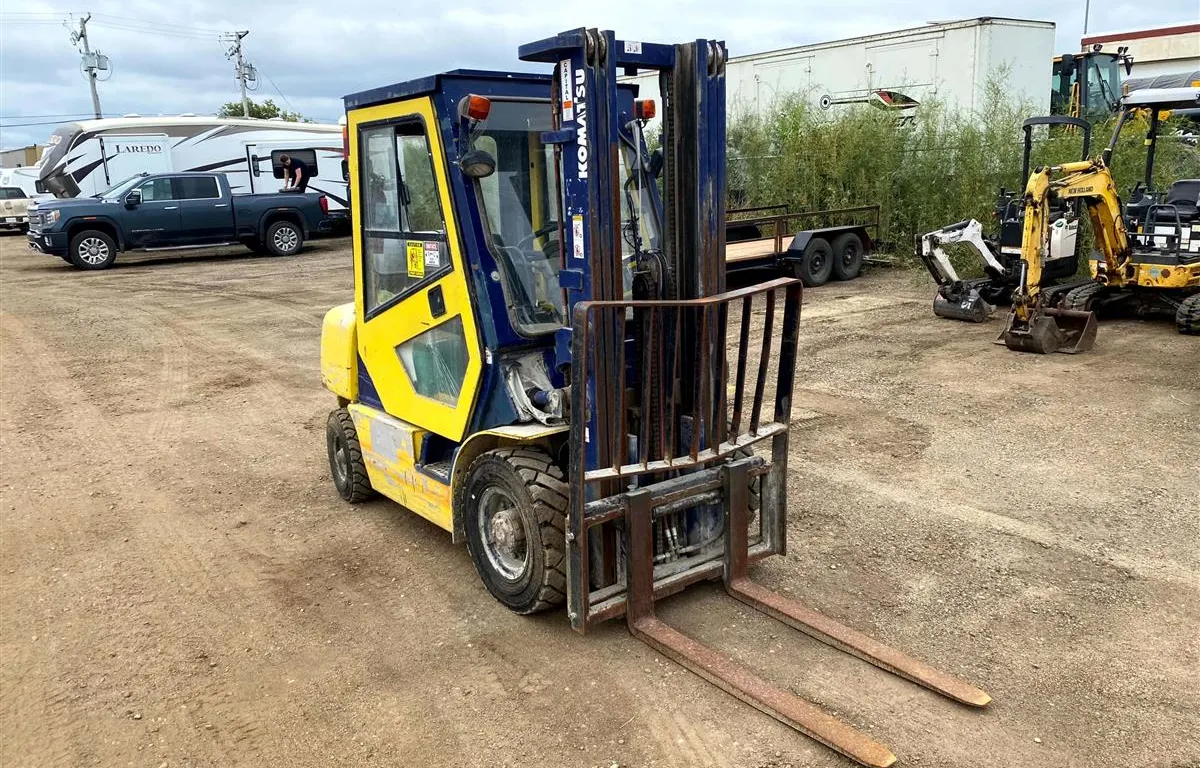2002 Komatsu FG25T-12 LP Pneumatic Tire Forklift
UNRESERVED